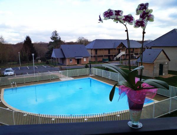 Le Fleur"H"On 11 D'Honfleur, T2 En Residence Avec Piscine, Wifi Et Parking Gratuits Экемовиль Экстерьер фото